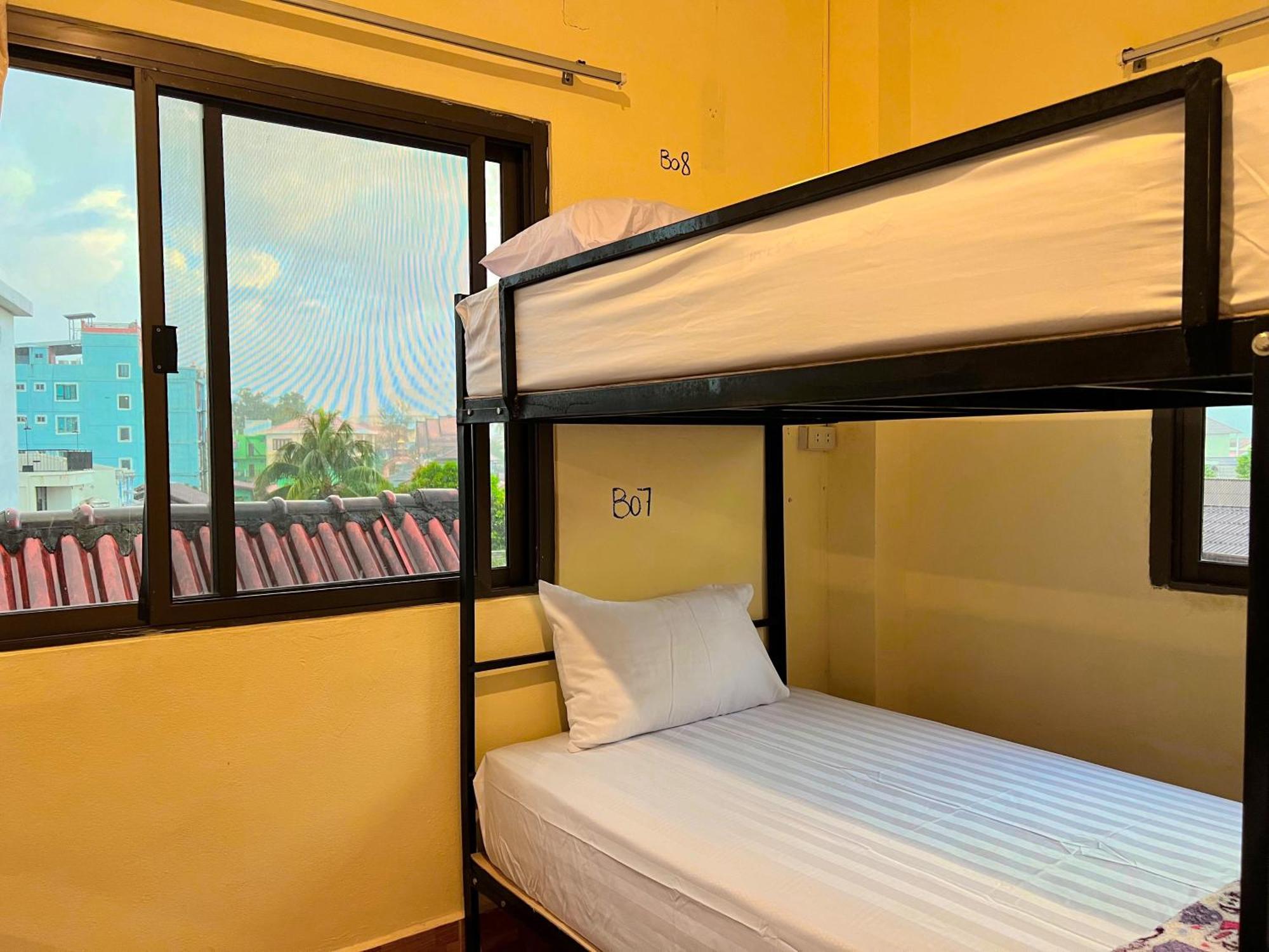 Easy Go Backpacker Hostel Vang Vieng Exterior foto