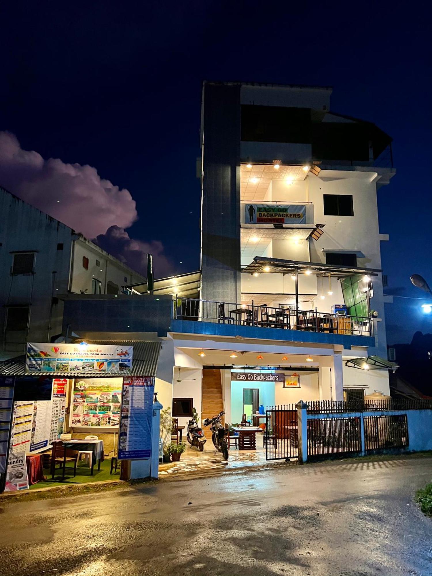Easy Go Backpacker Hostel Vang Vieng Exterior foto