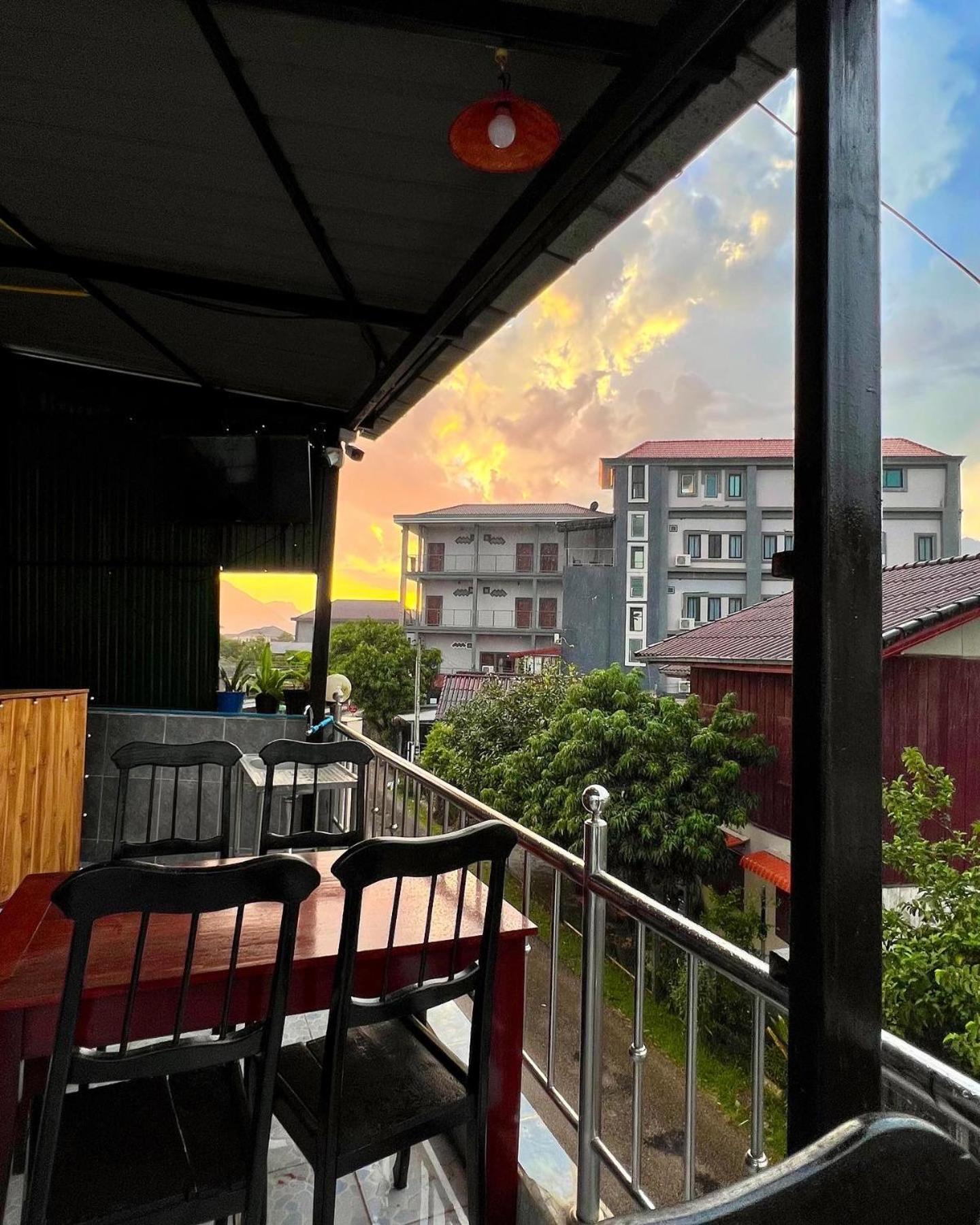 Easy Go Backpacker Hostel Vang Vieng Exterior foto